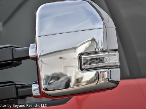 Used 2024 Ford F250 XLT image 8