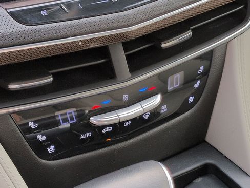 Used 2018 Cadillac CT6 Premium Luxury w/ Super Cruise Package image 23