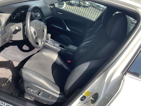 Used 2012 Lexus IS 250 w/ F-Sport Pkg w/Summer Tires RWD image 18