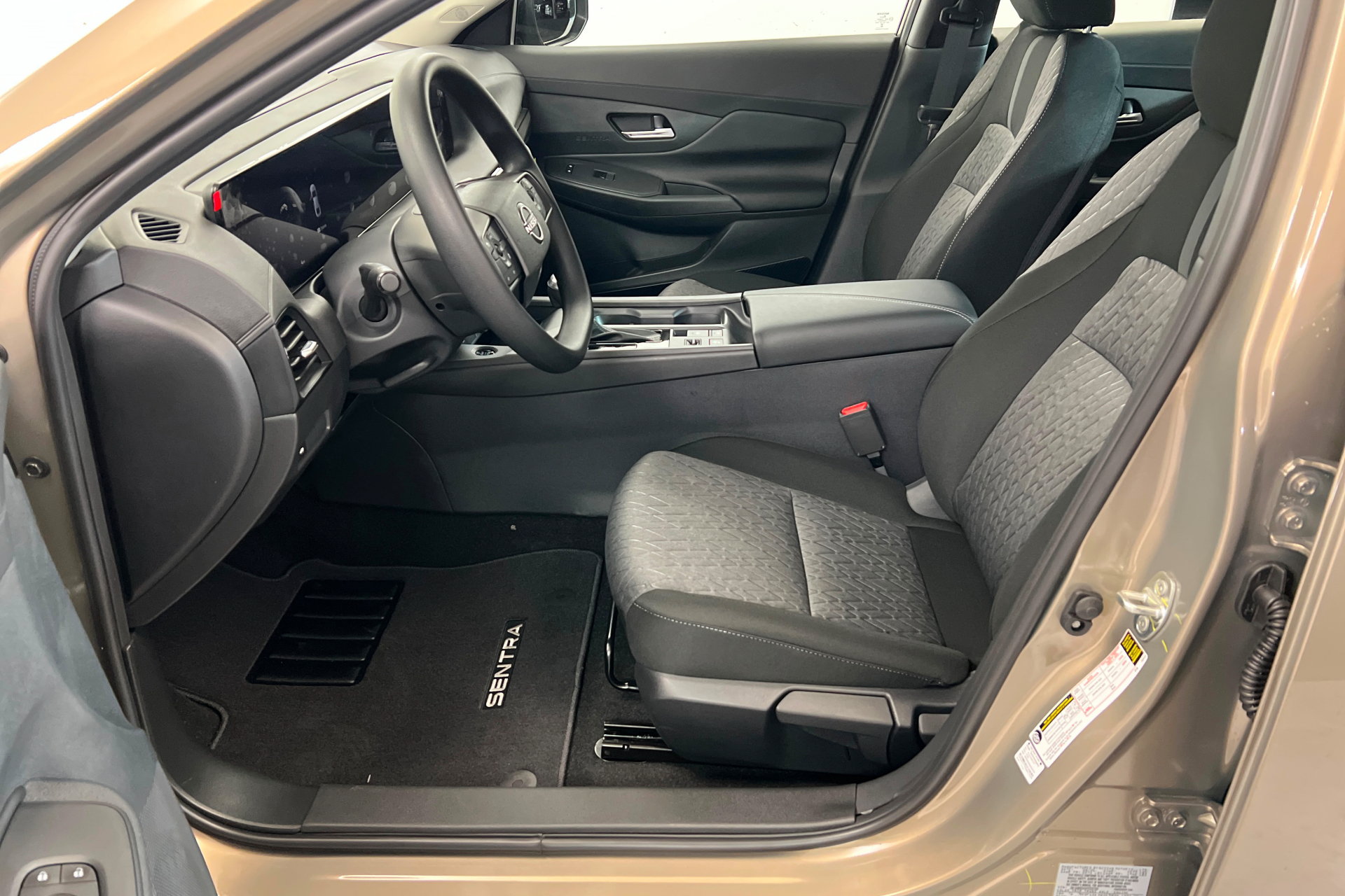 New 2027 Nissan Sentra SV w/ Floor Mat Package FWD image 17