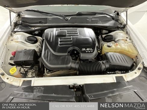 Used 2021 Dodge Challenger SXT w/ Blacktop Package image 40