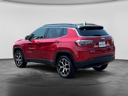 Used 2025 Jeep Compass Limited AWD/4WD image 7