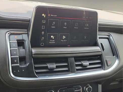 Used 2023 GMC Yukon SLT RWD image 16