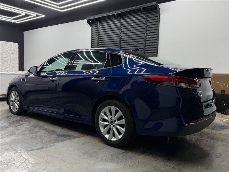 Used 2018 Kia Optima S w/ Panoramic Sunroof Package FWD image 3