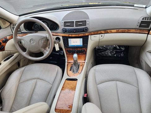 Used 2006 Mercedes-Benz E 350 Wagon image 11