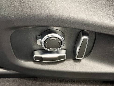 Used 2024 Jaguar F-PACE R-Dynamic S image 25