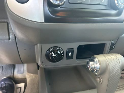 Used 2017 Nissan Frontier SV AWD/4WD image 20