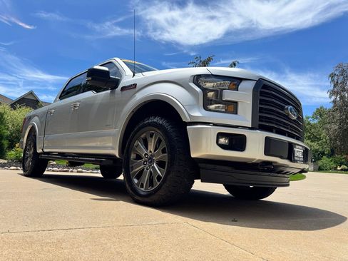 Used 2017 Ford F150 XLT w/ Equipment Group 302A Luxury AWD/4WD image 30