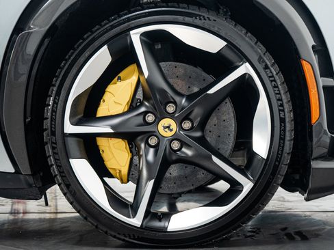 Used 2025 Ferrari Purosangue AWD/4WD image 44