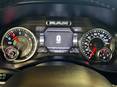 Used 2020 RAM 1500 Laramie w/ Sport Appearance Package image 17