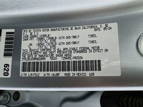 Used 2024 Toyota Tacoma TRD Off-Road w/ TRD Off Road Upgrade Package AWD/4WD image 34