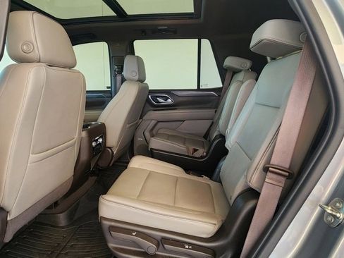 Used 2023 GMC Yukon SLT image 15