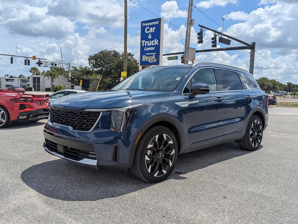 Certified 2026 Kia Sorento SX FWD image 8