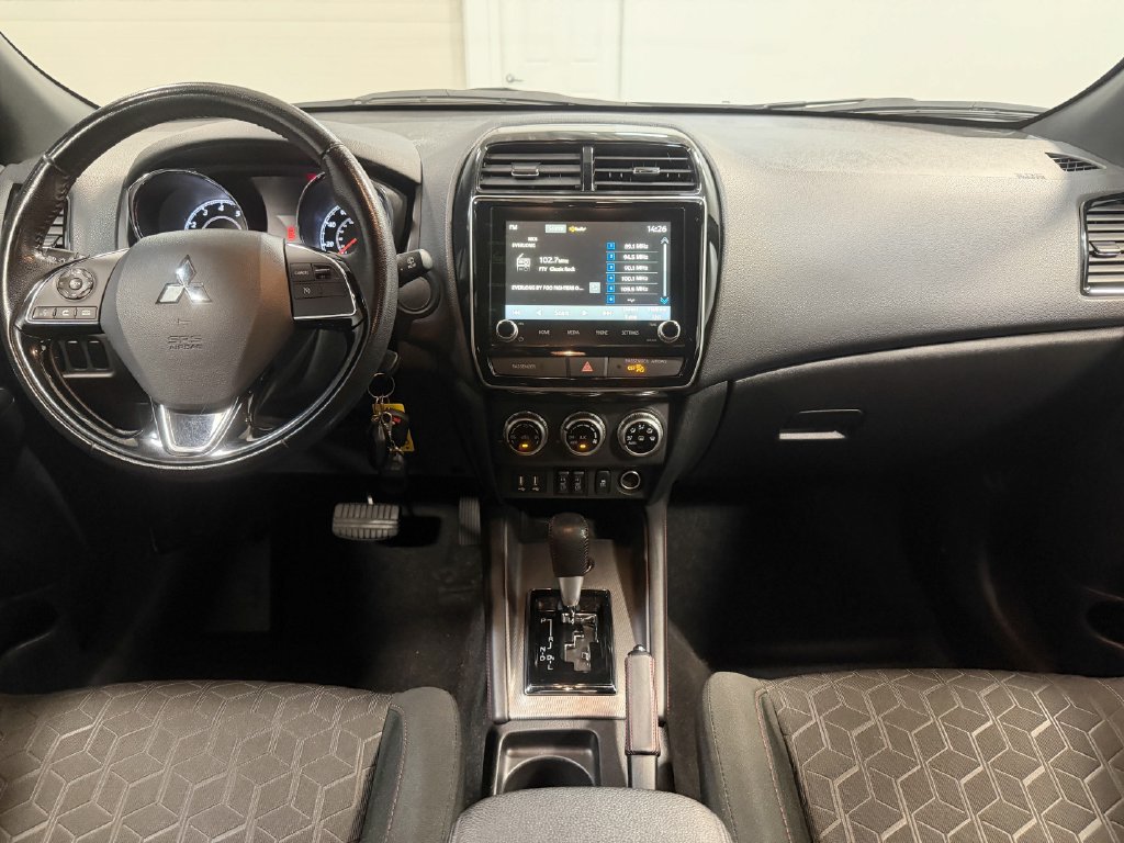 Used 2024 Mitsubishi Outlander Sport AWD image 18