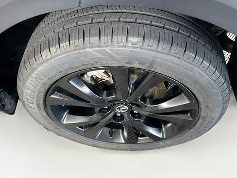Used 2025 MAZDA CX-30 AWD 2.5 S w/ Preferred Package image 11