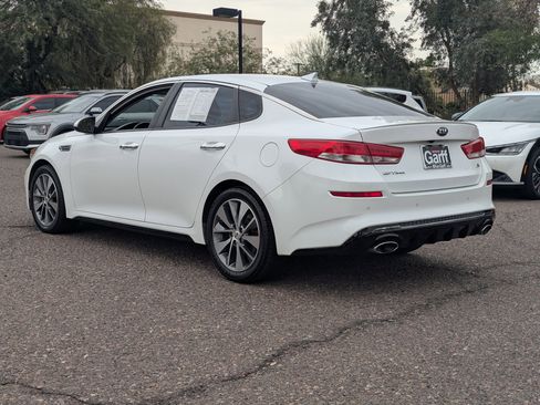 Used 2019 Kia Optima S image 4