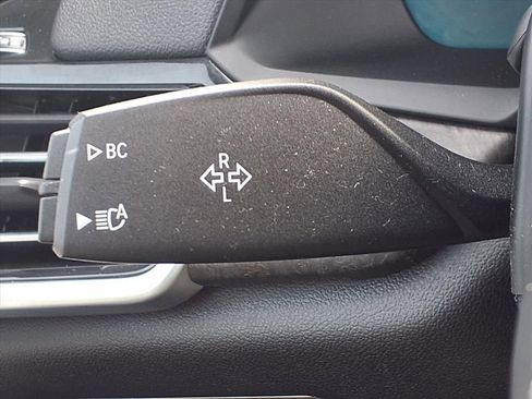 Used 2023 BMW X5 xDrive40i w/ M Sport Package image 14