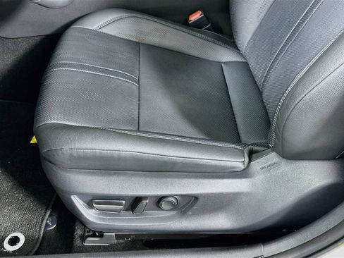 Used 2026 Toyota Camry XSE FWD image 19