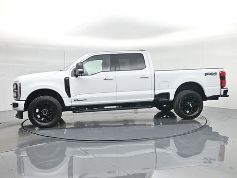 New 2026 Ford F250 XLT w/ XLT Premium Package AWD/4WD image 32