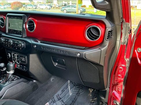 Used 2021 Jeep Wrangler Unlimited Rubicon AWD/4WD image 20