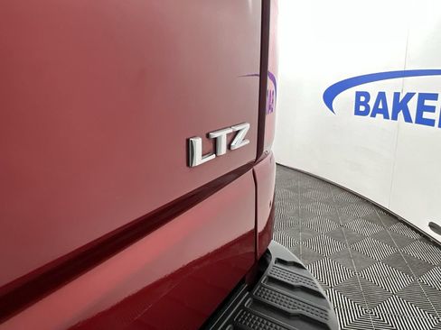 Used 2023 Chevrolet Silverado 1500 LTZ w/ LTZ Premium Package AWD/4WD image 32