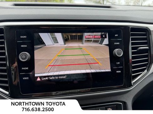Used 2023 Volkswagen Atlas SE AWD/4WD image 9