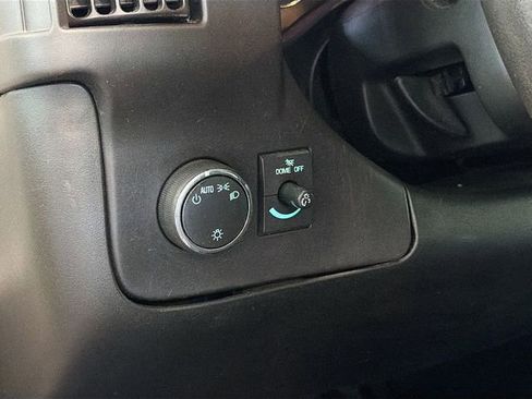 Used 2019 Chevrolet Express 2500 w/ Driver Convenience Package image 10