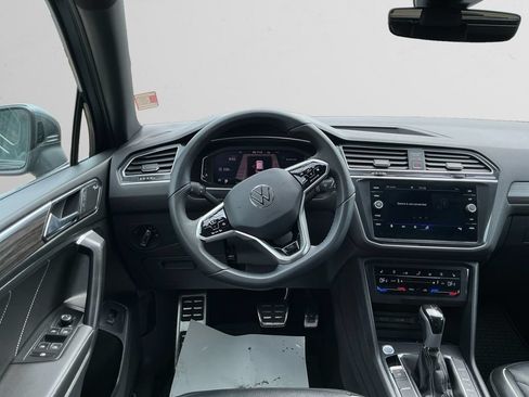 Used 2023 Volkswagen Tiguan SEL R-Line AWD/4WD image 12