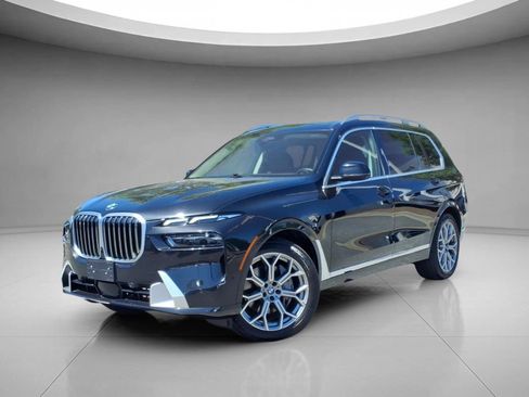 Used 2023 BMW X7 xDrive40i AWD/4WD image 1