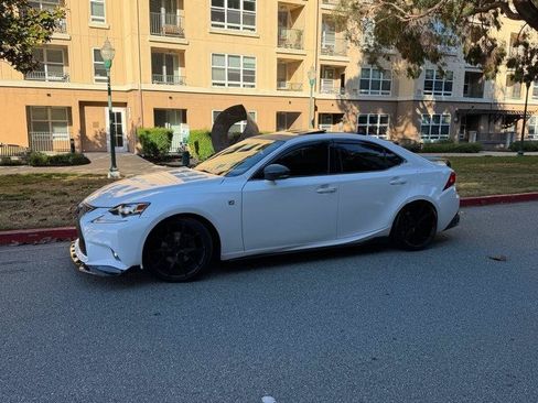 Used 2015 Lexus IS 250 w/ F-Sport Package RWD image 3
