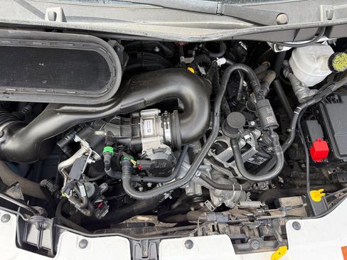Used 2020 Ford Transit 250 Medium Roof AWD image 9