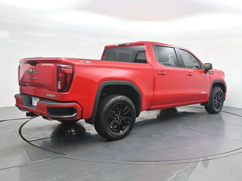 Used 2025 GMC Sierra 1500 Elevation w/ X31 Off-Road Package AWD/4WD image 5