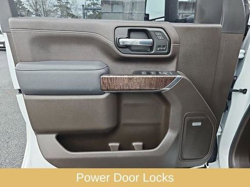 Used 2022 GMC Sierra 2500 Denali AWD/4WD image 24