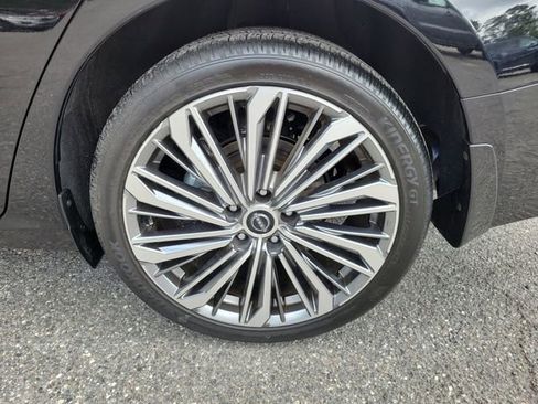 Used 2023 Nissan Altima 2.5 SL AWD/4WD image 7