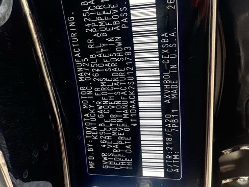 Used 2025 Toyota Camry SE FWD image 31