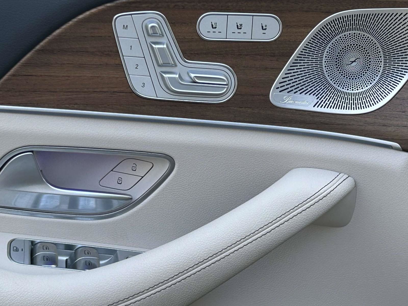 Certified 2025 Mercedes-Benz GLE 350 4MATIC image 18