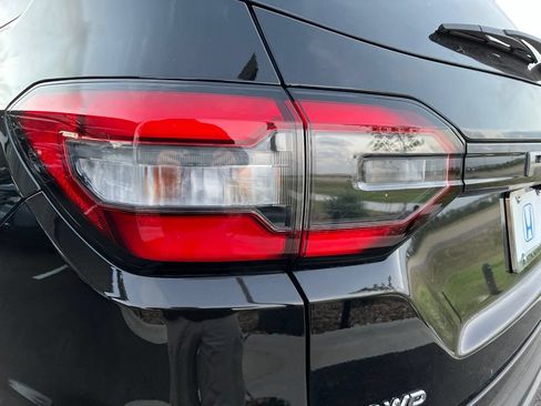 Used 2026 Honda Pilot Elite image 7
