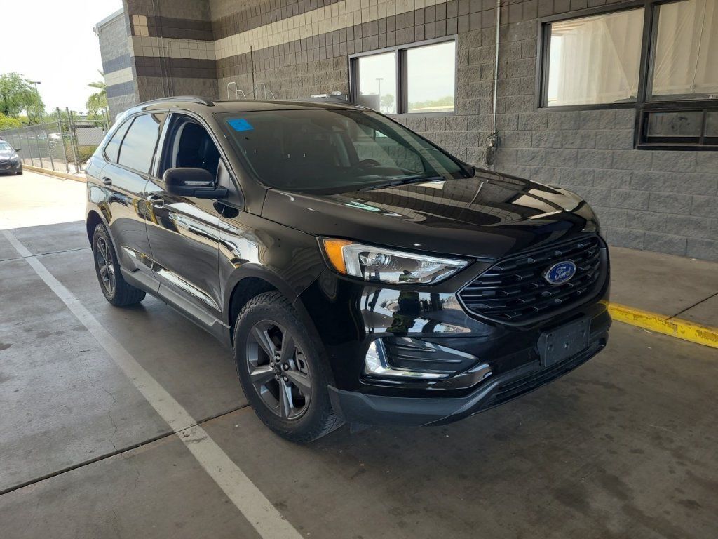 Used 2023 Ford Edge SEL w/ Sport Appearance Package AWD/4WD image 4