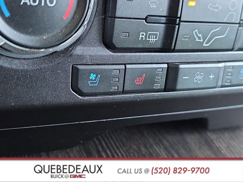 Used 2020 Ford F250 Lariat w/ Lariat Ultimate Package AWD/4WD image 18