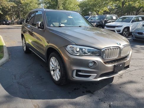 Used 2018 BMW X5 xDrive35i AWD/4WD image 3