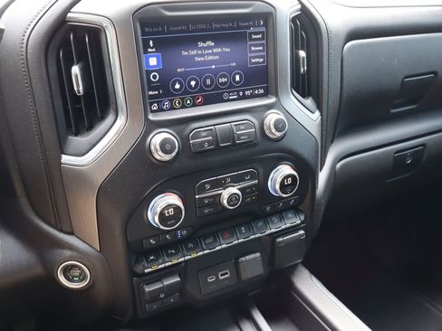 Used 2021 GMC Sierra 1500 Denali w/ Denali Ultimate Package AWD/4WD image 7