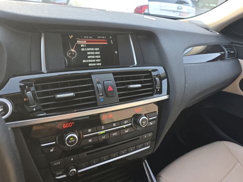 Used 2015 BMW X4 xDrive28i AWD/4WD image 9