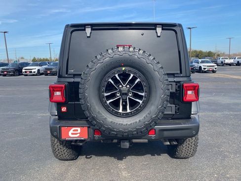 New 2026 Jeep Wrangler Unlimited Rubicon 392 image 6