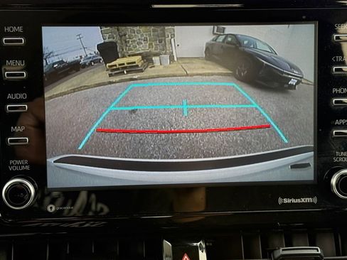 Used 2021 Toyota Corolla LE w/ Carpet Mat Package (TMS) image 18