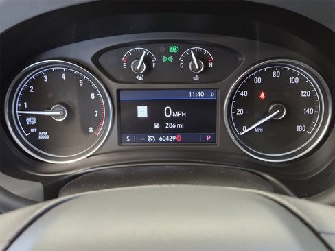 Used 2020 Buick Enclave Premium w/ Sun and Sites Package image 18