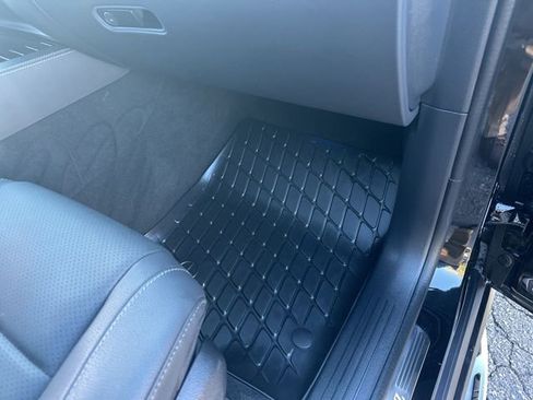 Certified 2025 Mercedes-Benz GLS 450 4MATIC image 34