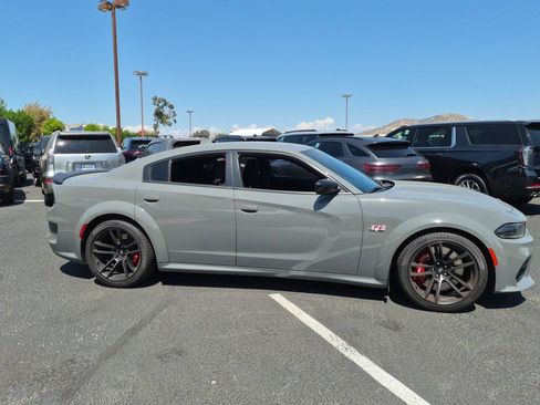Used 2023 Dodge Charger Scat Pack RWD image 4