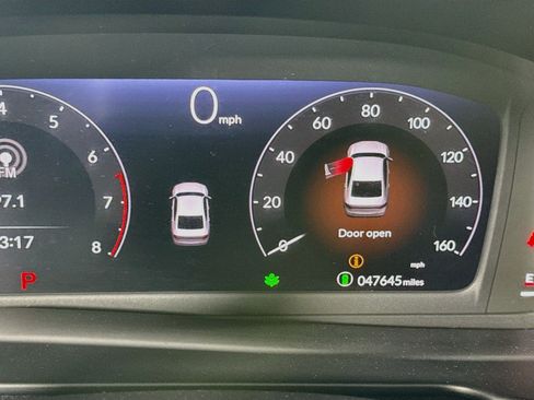 Used 2023 Honda Accord EX image 16