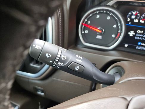 Used 2022 Chevrolet Silverado 2500 LTZ image 21