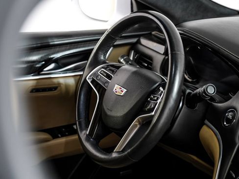 Used 2018 Cadillac XTS Platinum FWD image 12
